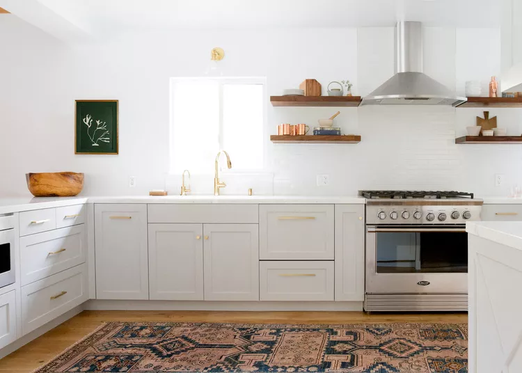 Bright colors in the kitchen